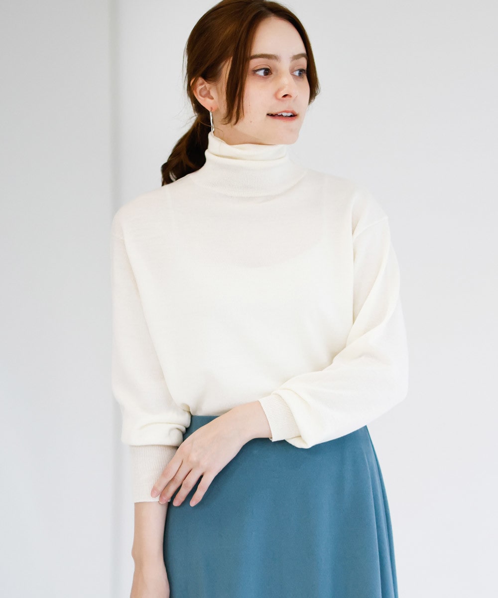 MK ミッシェルクランの洗えるハイネックニット画像