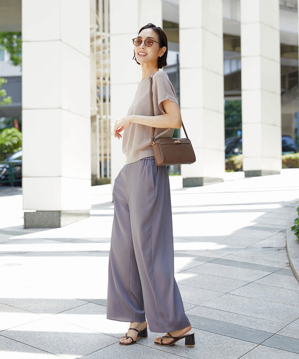 シンプルで合わせやすい万能ショルダー
