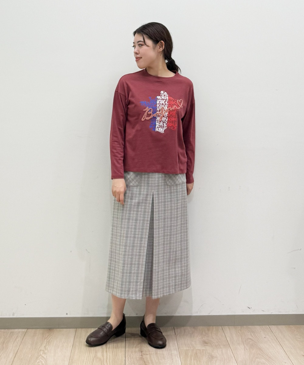 大人かわいいデザインロゴTシャツ