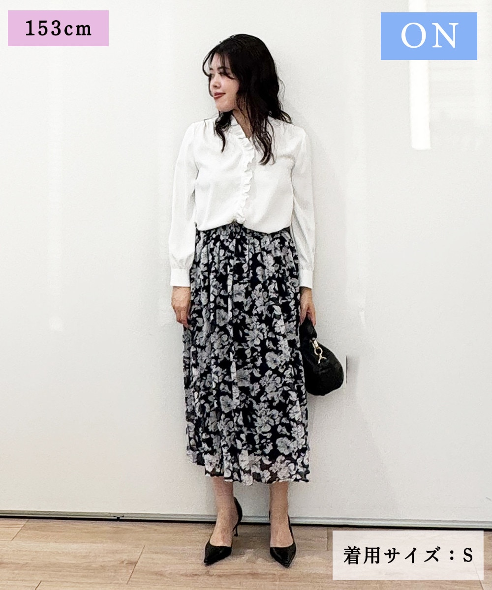 着回しアイテム：ブラウス