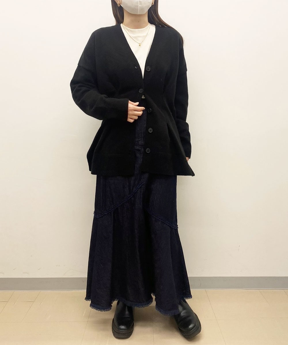  タック入りシルエットリメイクVネックカーディガン