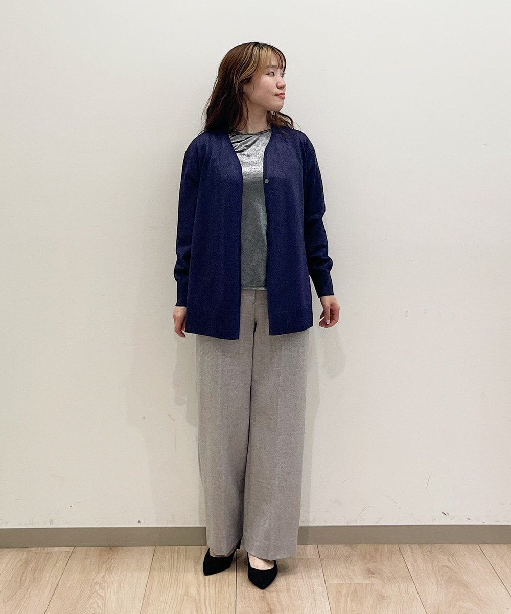 煌めくパープルで存在感を高めて