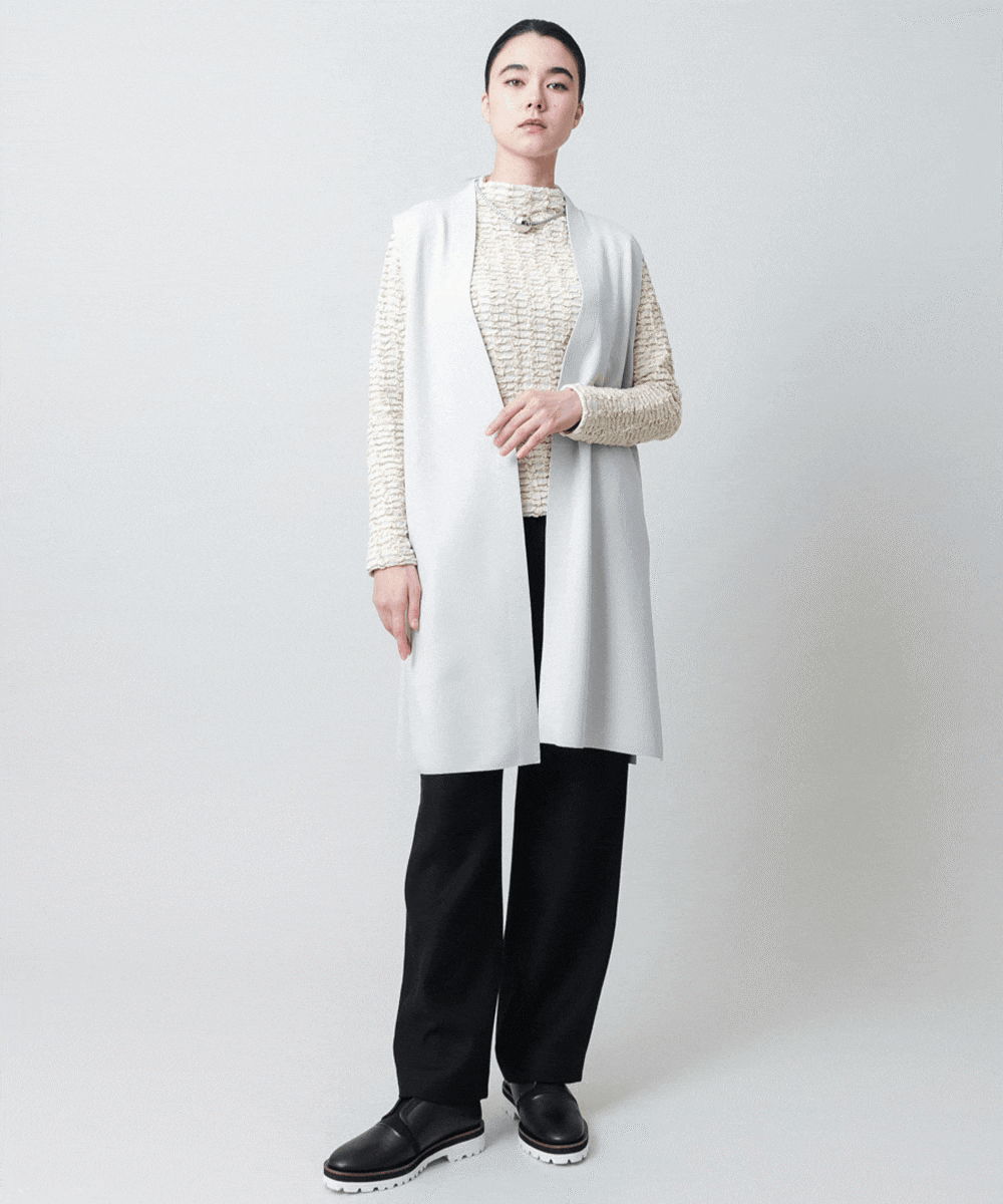 ブリスタージャカードラメ入りプルオーバー /日本製/洗える