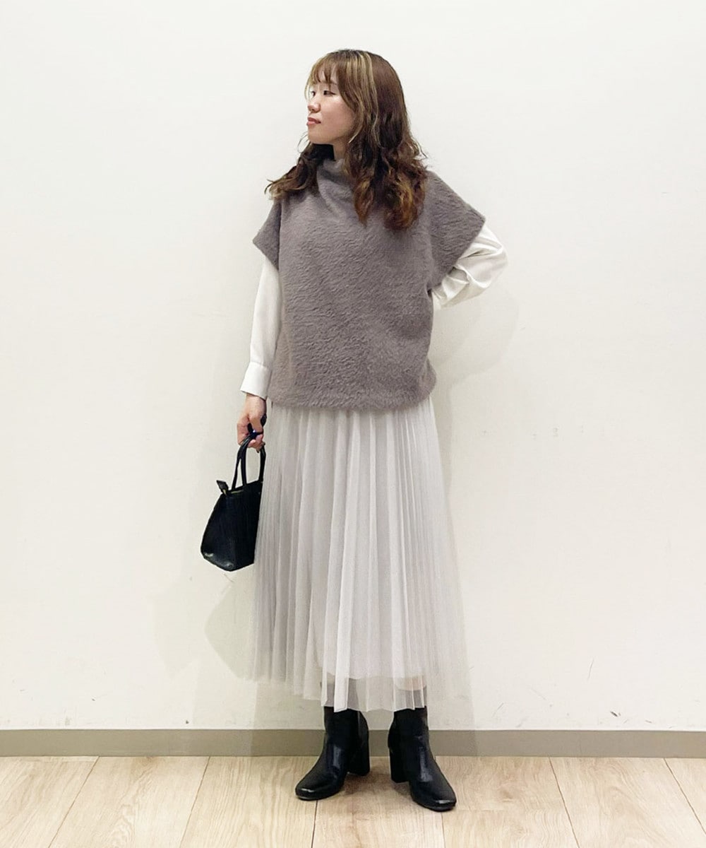 カラー違いで手に取りたくなるプリーツスカート