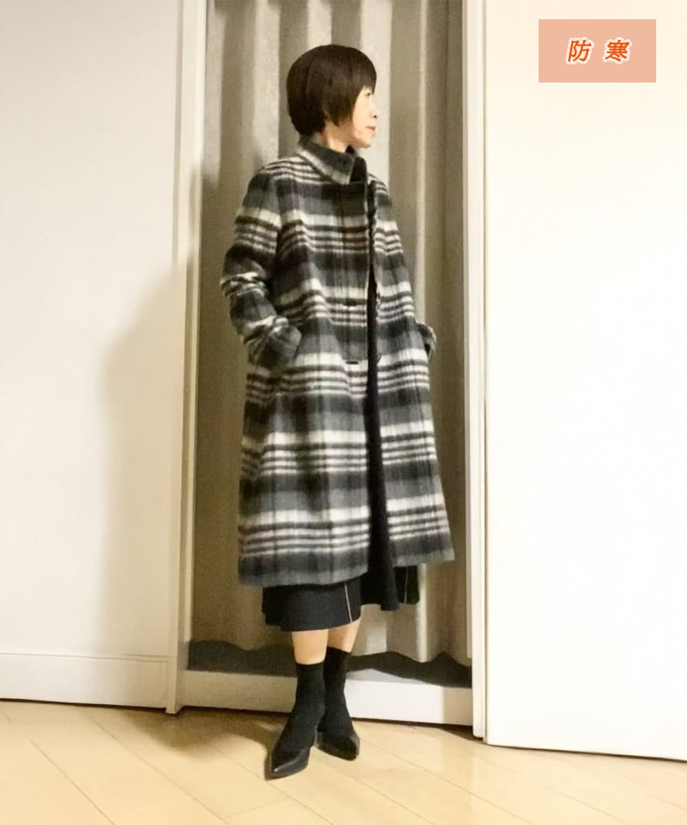 軽やかな着心地ながら冷え防止