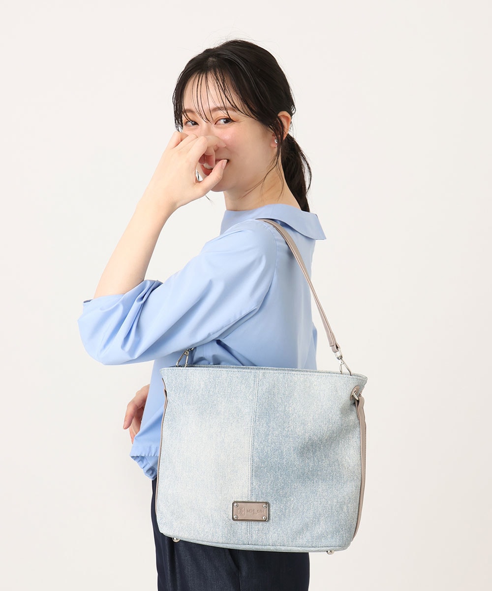 デニムライクバッグで春感をプラス