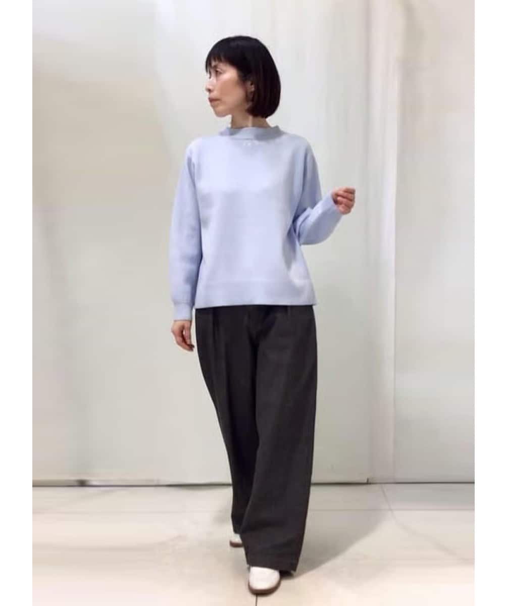 春を呼び込む「ライトブルー」