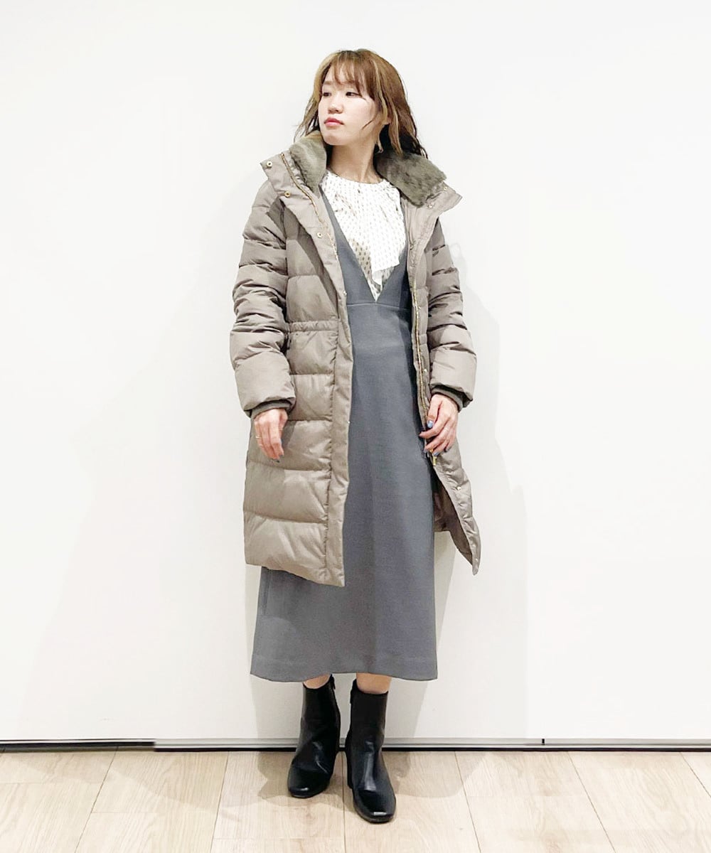 長く愛用できる定番ロングダウン