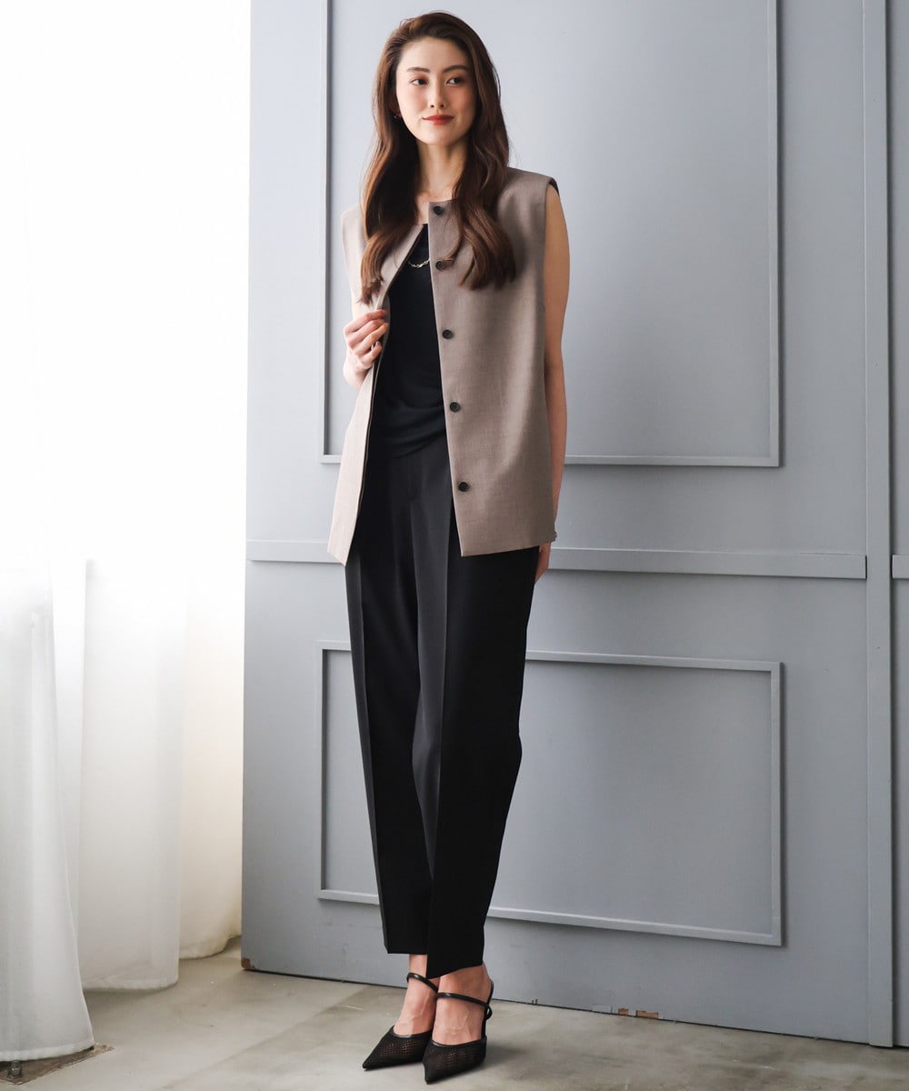 ジレ×ワイドパンツ