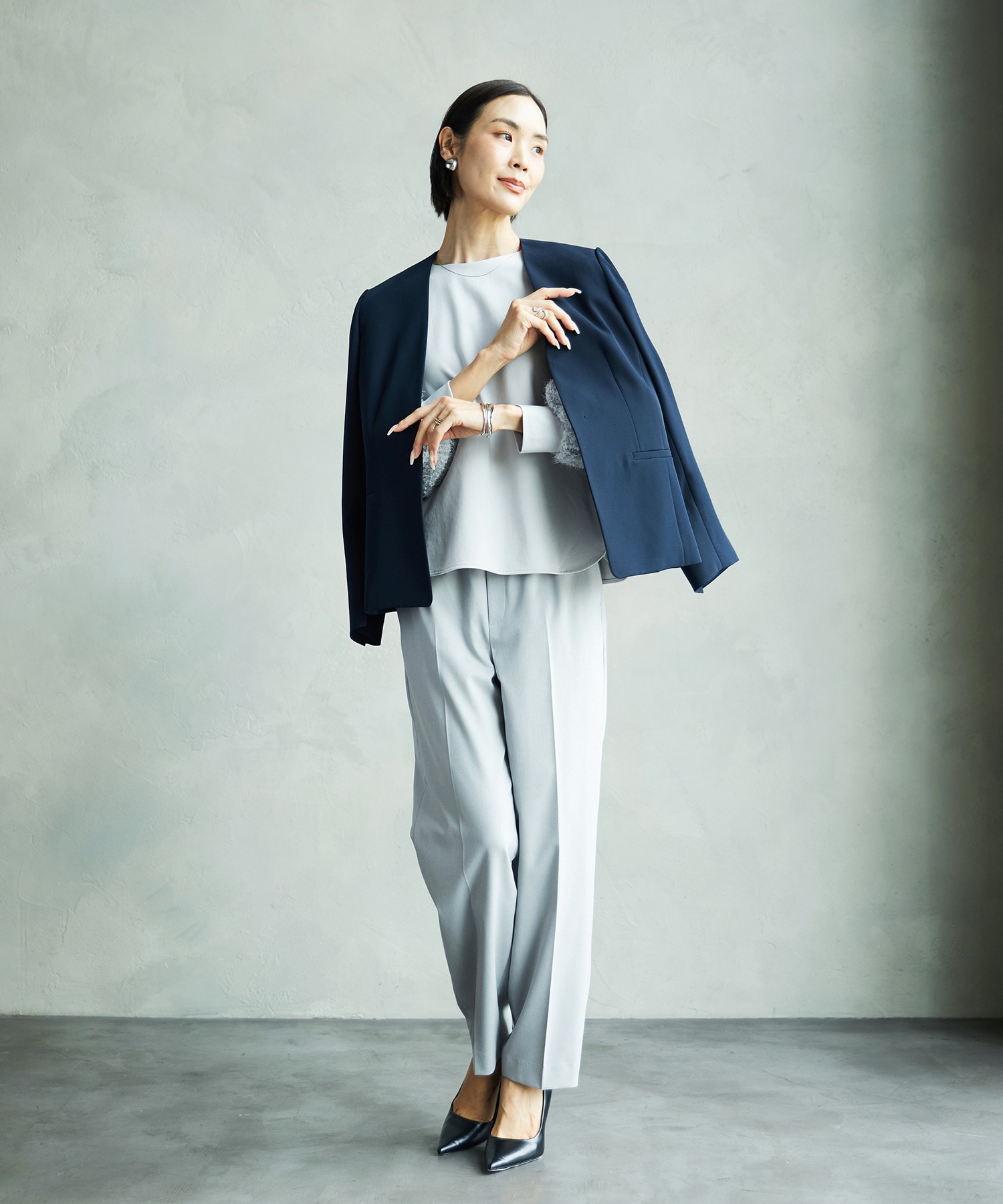 ジャケットでつくる上品スタイル