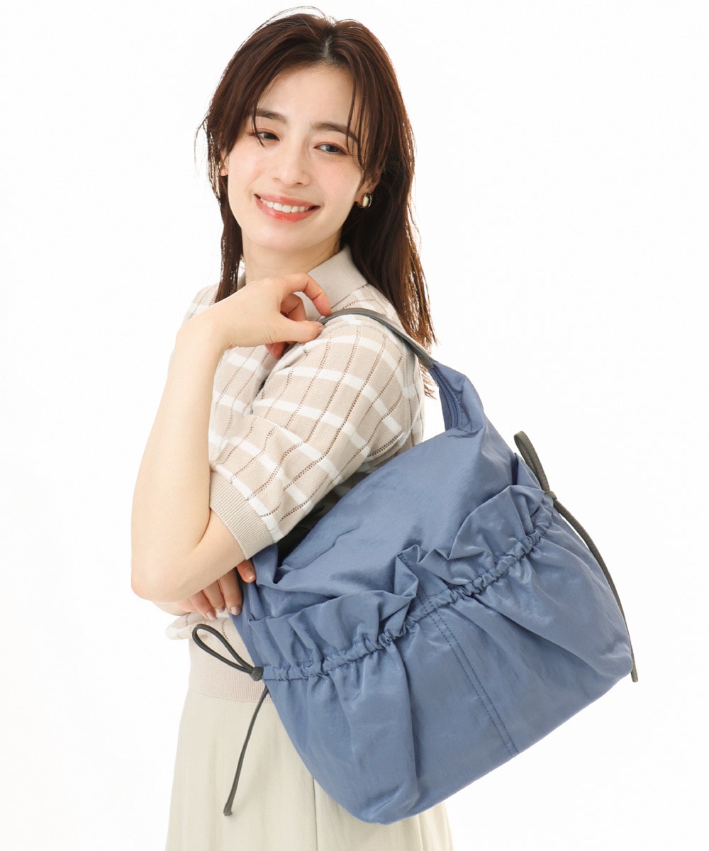 [A4収納可]大人かわいいワンハンドルナイロンバッグ