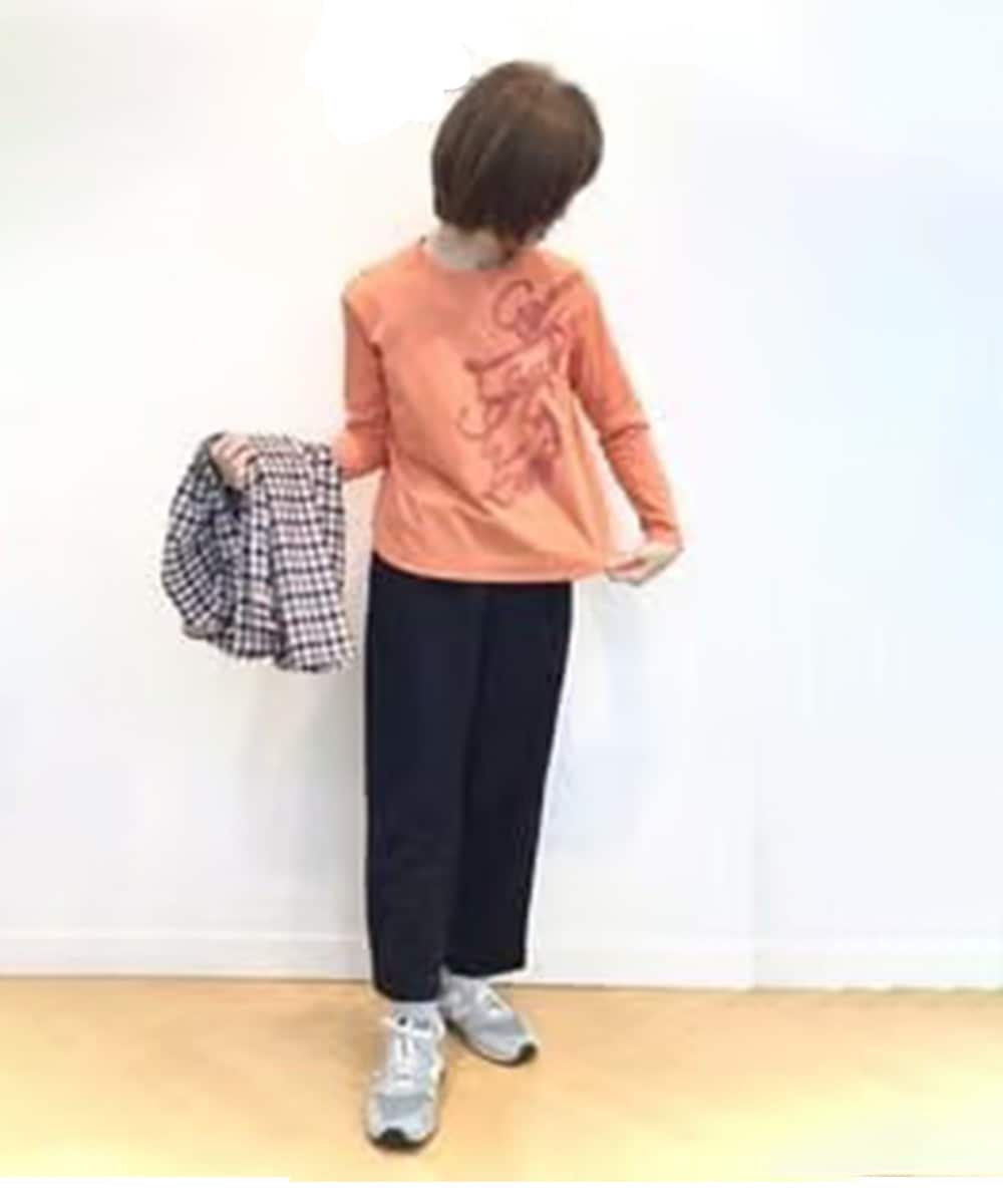 無地ライクながらさりげないお洒落