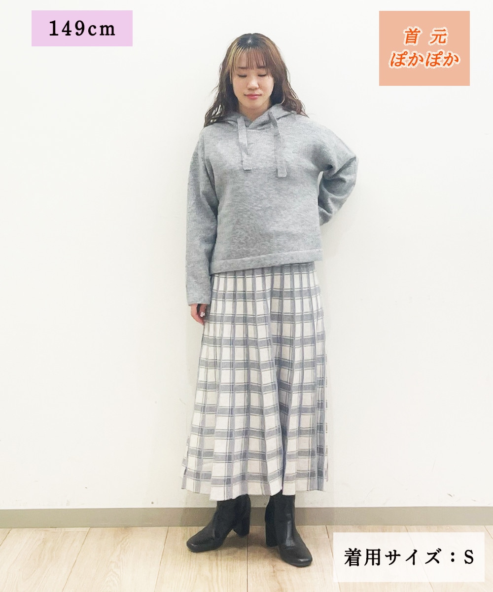 ニット素材でカジュアルすぎないのが◎