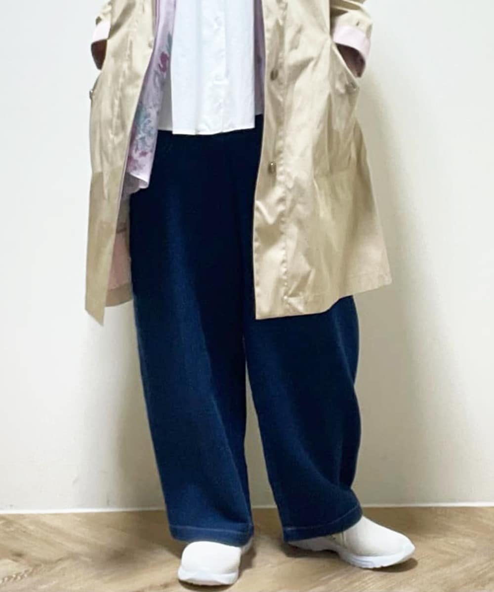 デニムパンツアップ