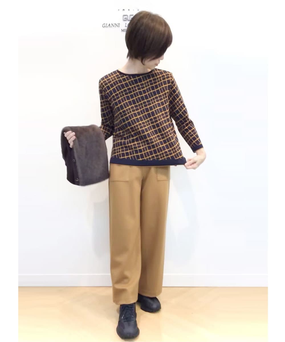 秋カラーのジャカードニット