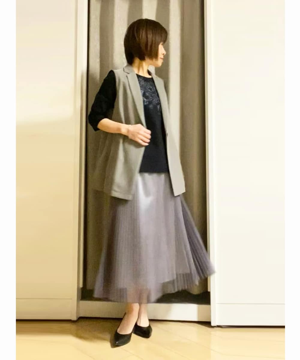 きちんと感と動きやすさを両立