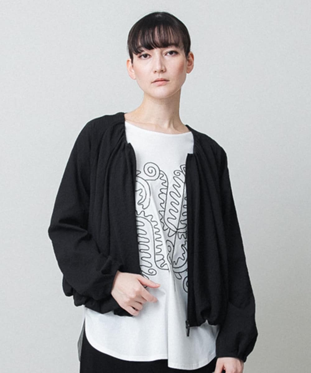 タックギャザーノーカラーブルゾン /日本製