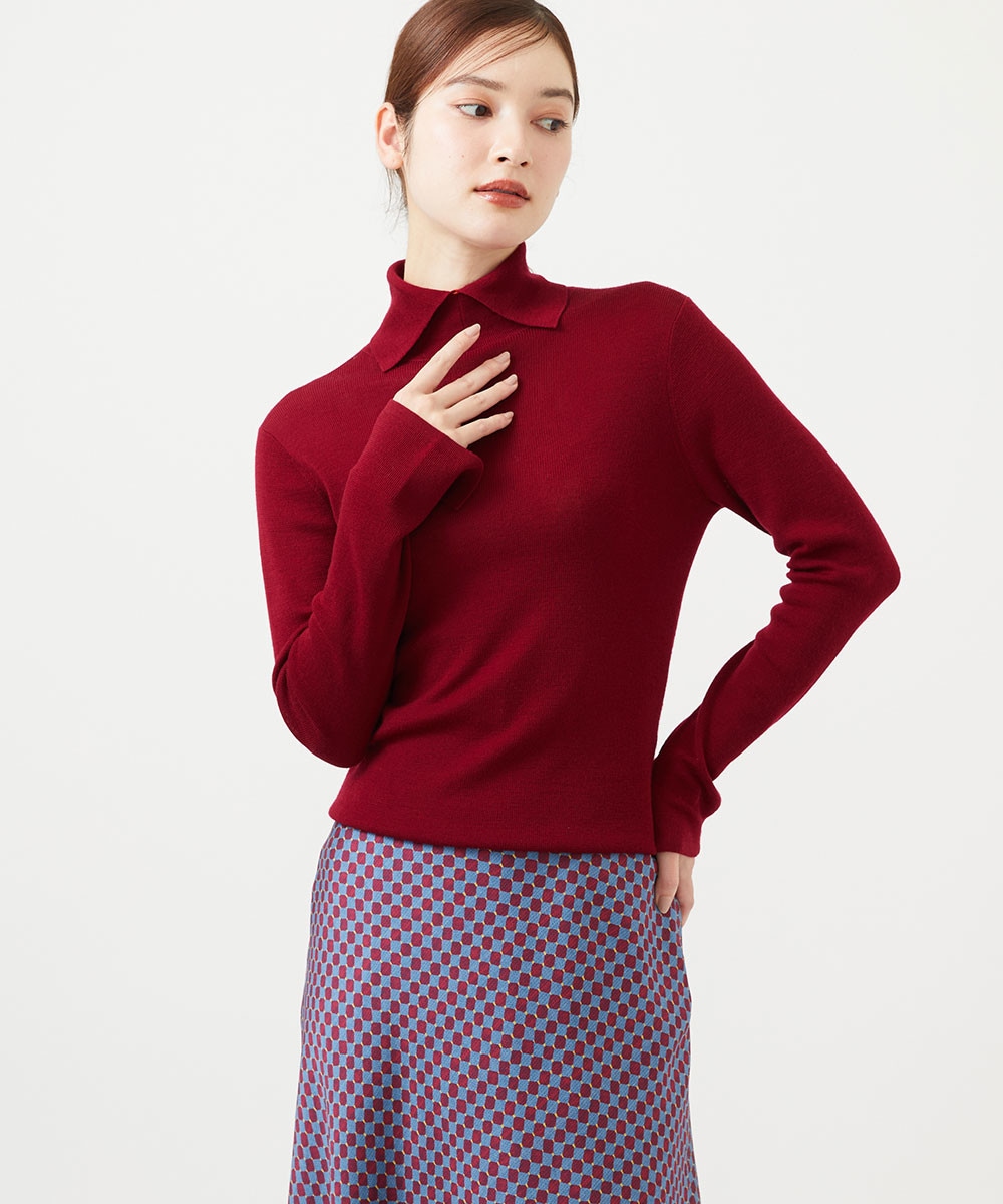 High-neck style