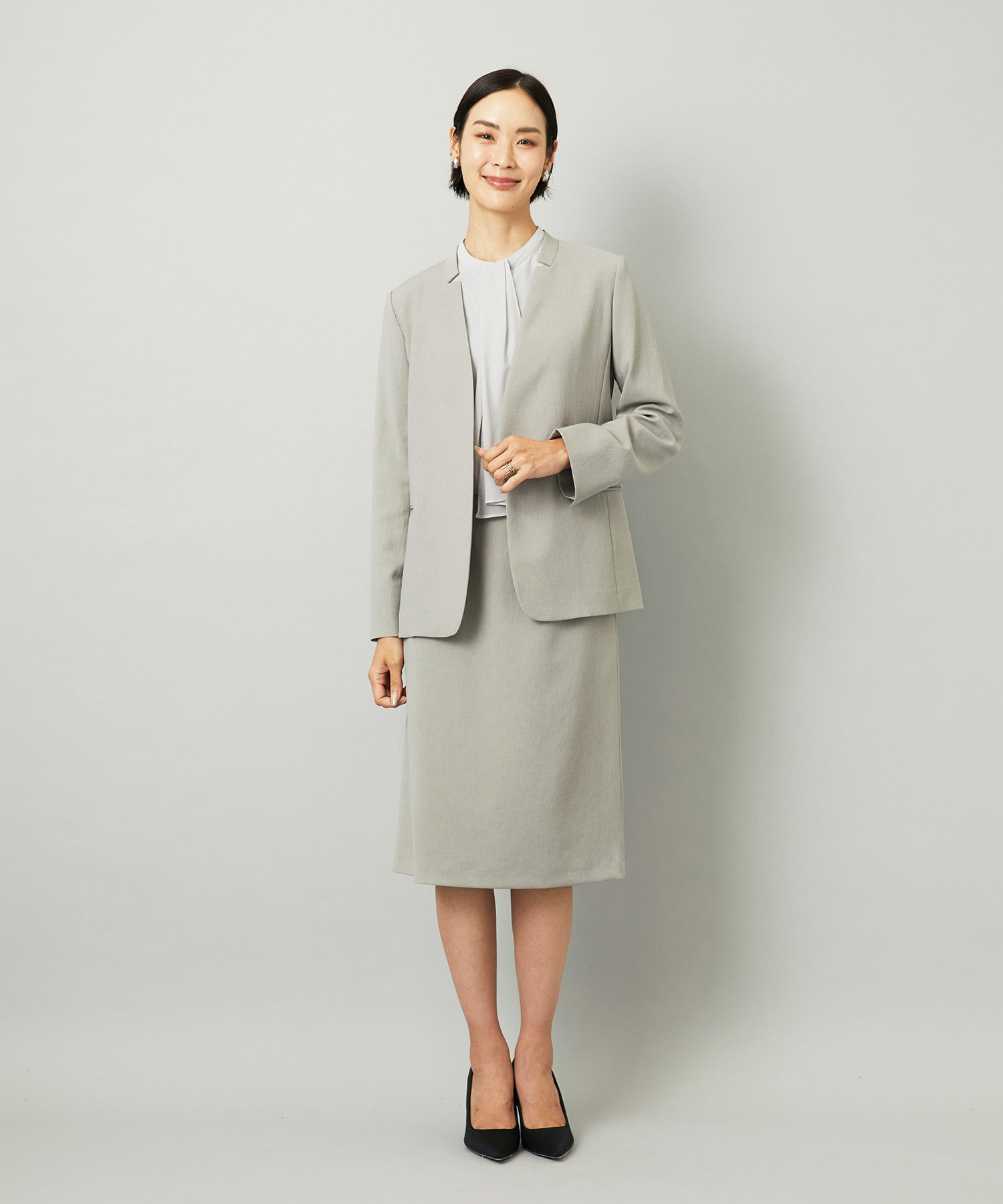 ノーカラージャケット×スカート