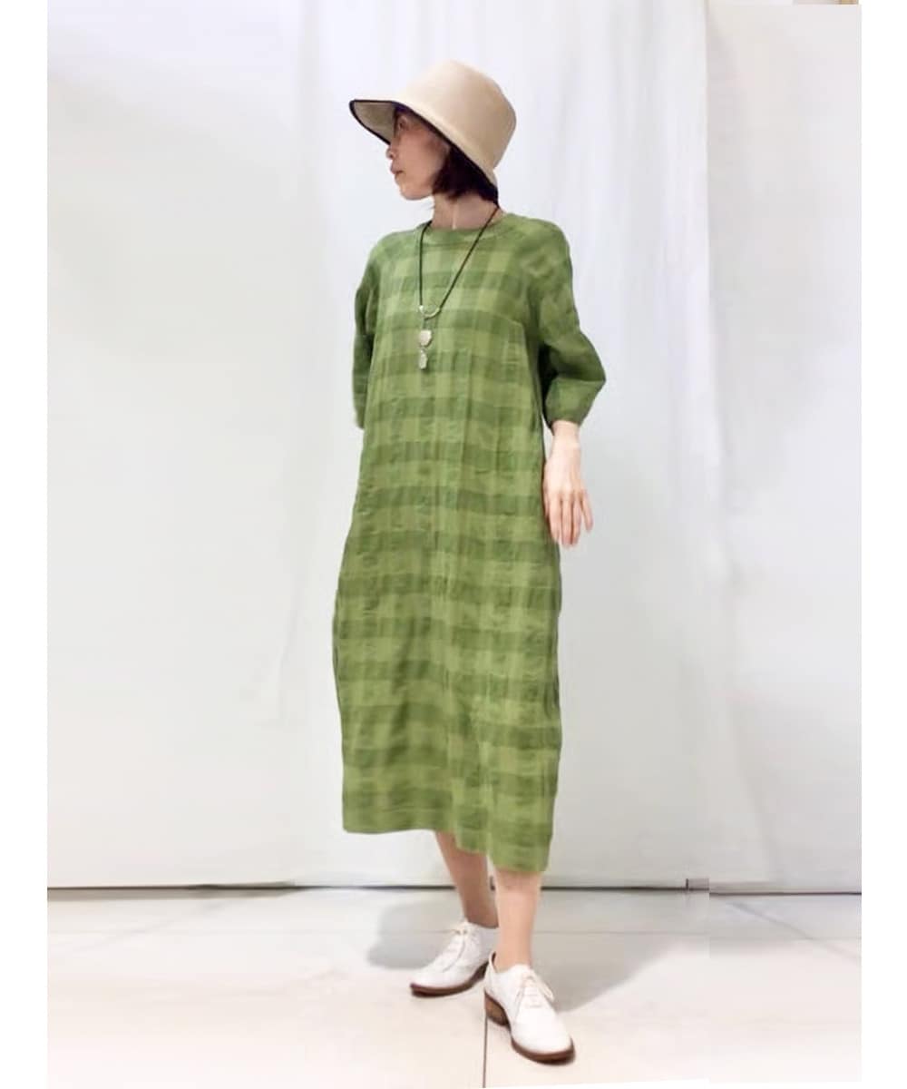 上品チェックで叶える、リラックス美人ワンピース