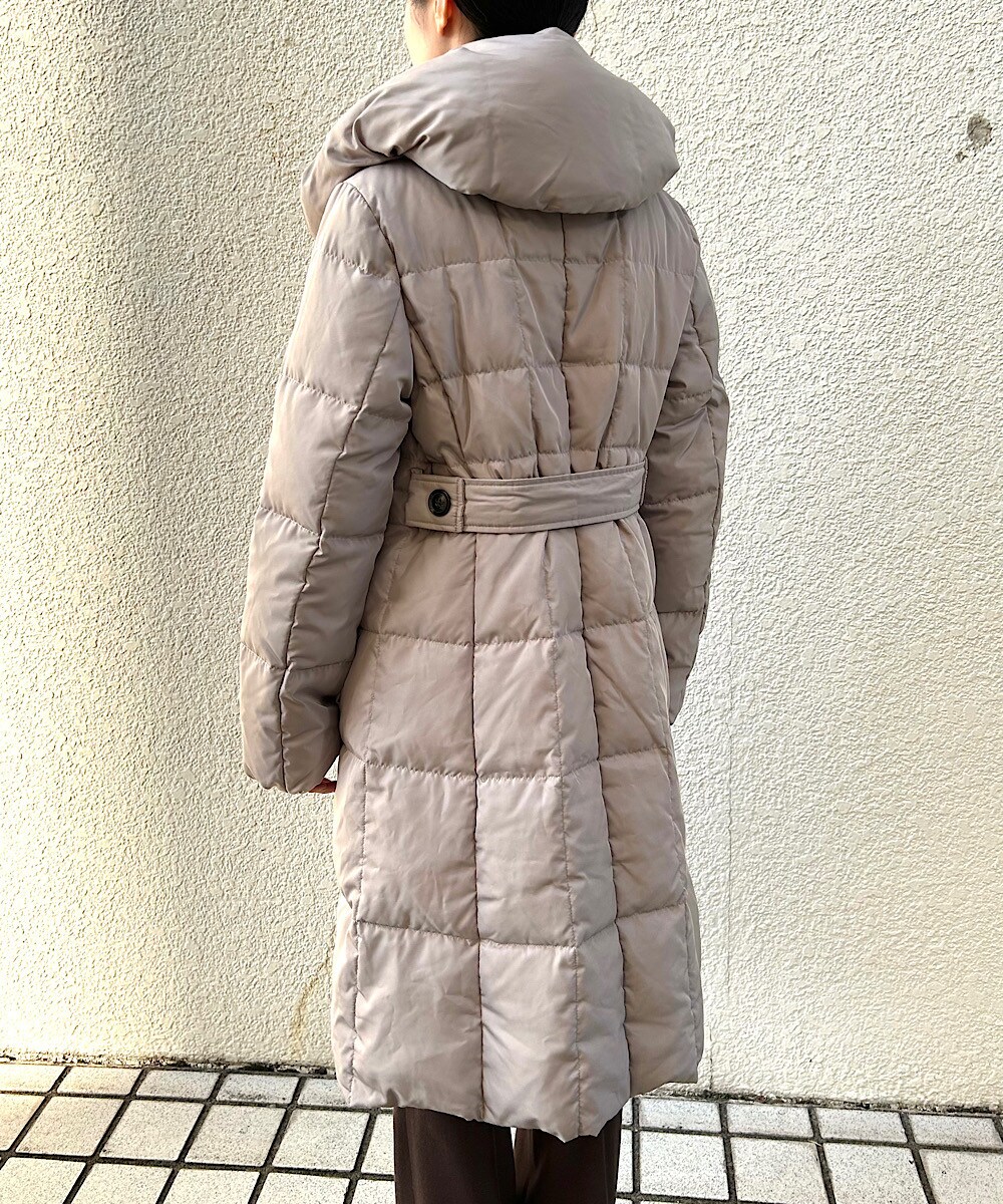 小さいサイズ バックウエストベルト付きダウン