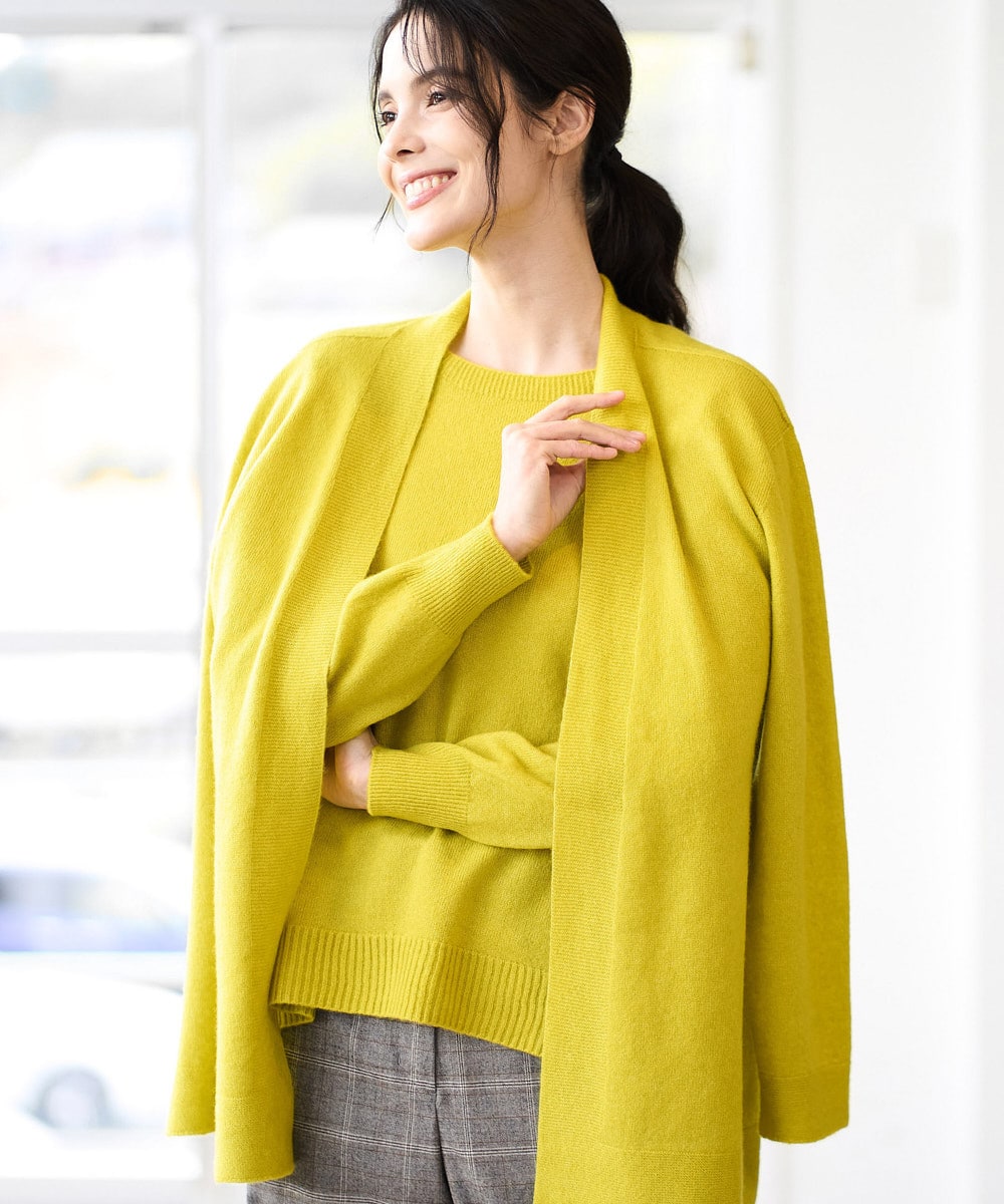 優しい着心地と美発色カシミヤシルクニット