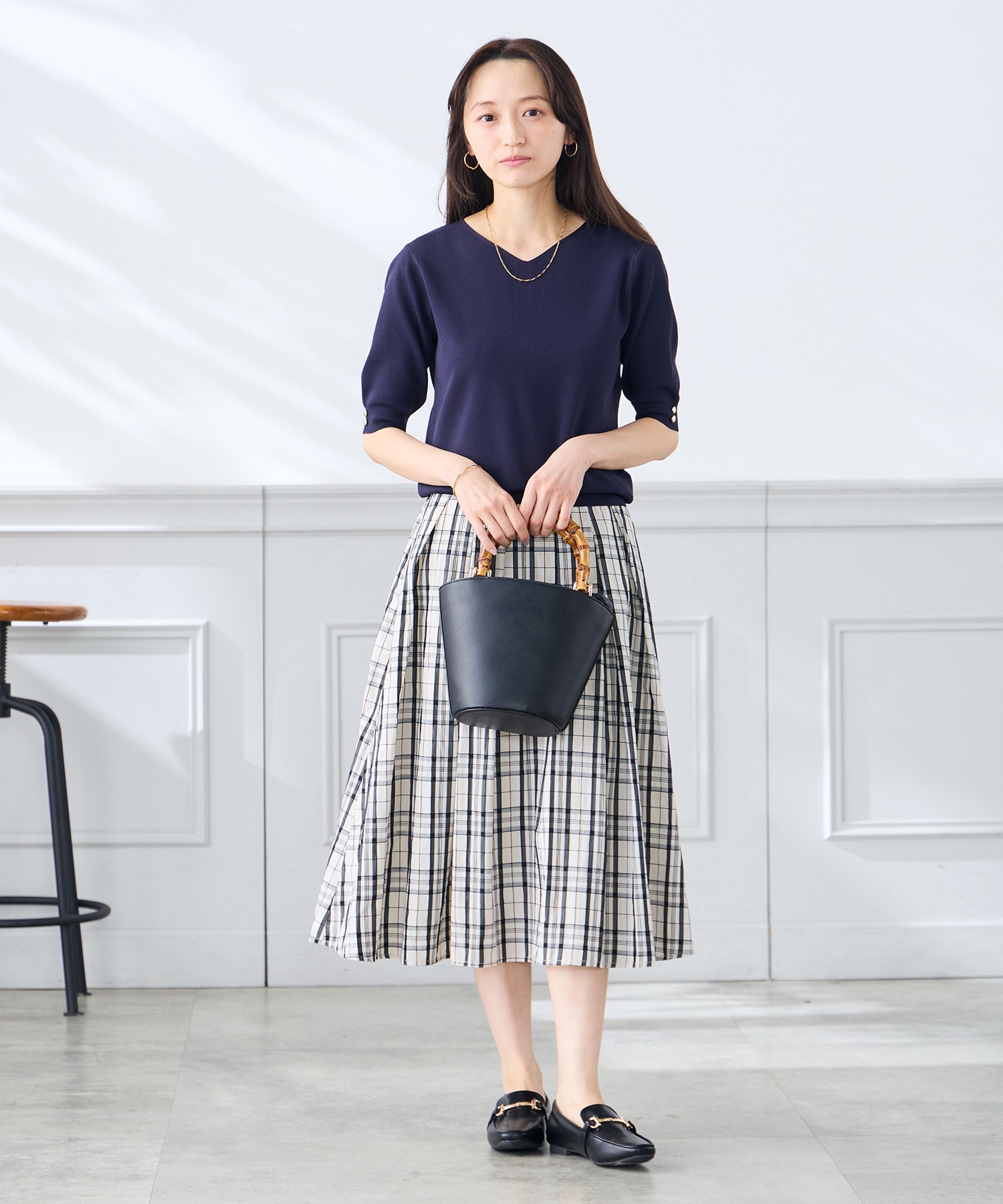 羽織なしでも快適な五分袖！チェックスカートコーデ