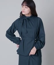 A1BAS10072 A de a.v.v ボウタイフレアブラウス グリーン