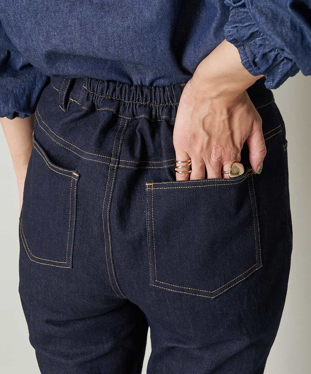 A1LJM03054 A de a.v.v センタースリットデニムフレアパンツ ブラック