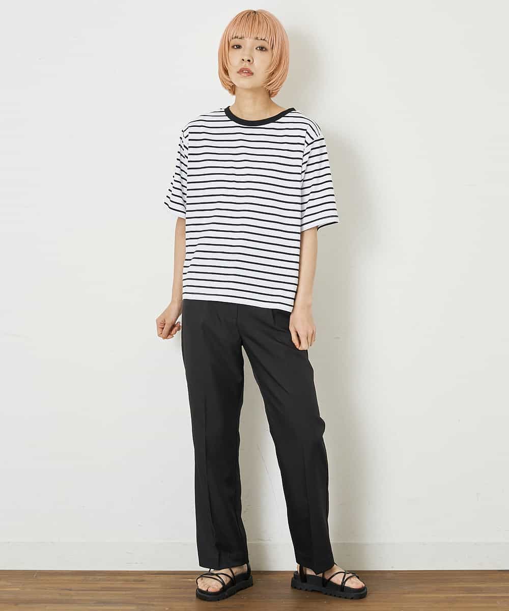 A5KGP03027 A de a.v.v ボーダークルーネックTシャツ ブラック