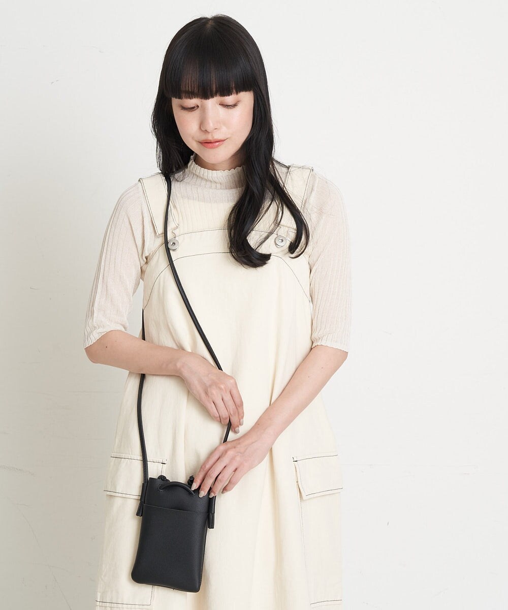 A75HS05022 A de a.v.v ポケット付きミニショルダーバッグ ホワイト