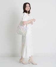 A75JM04022 A de a.v.v オーロラトートバッグ ホワイト