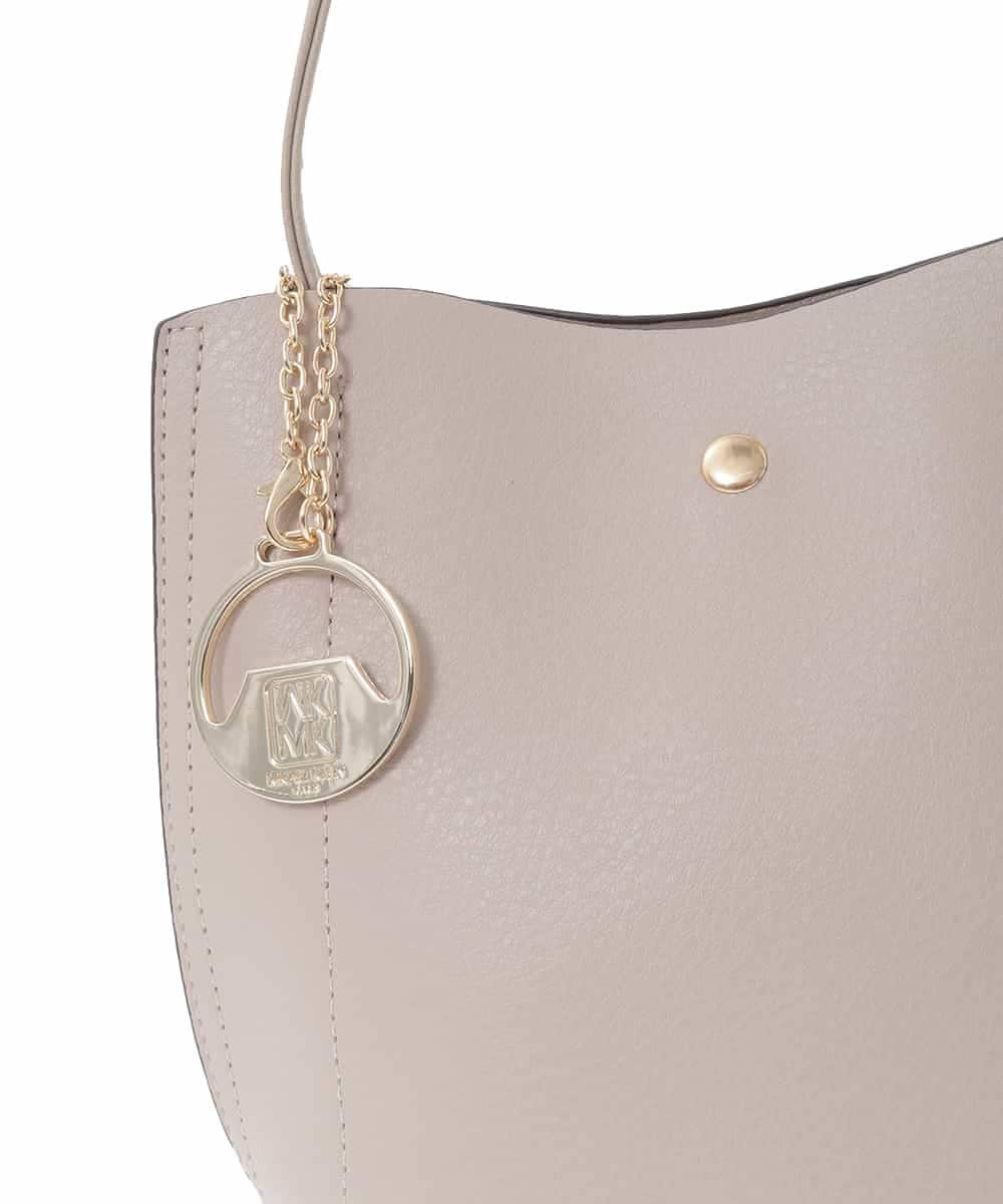 BJCAA17110 MK MICHEL KLEIN BAG(MK ミッシェルクラン バッグ) [軽量/チャーム付き]ウェーブカットステッチショルダーバッグ ピンク