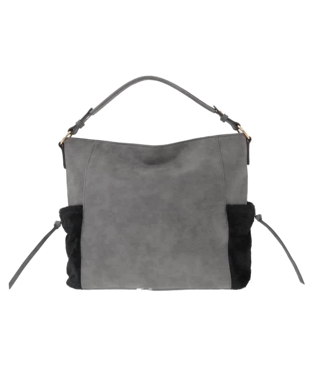 BJCAP03130 MK MICHEL KLEIN BAG(MK ミッシェルクラン バッグ) [抗菌/A4収納可]ファーポケットデザインショルダーバッグ ブラック