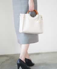 BJCJE02090 MK MICHEL KLEIN BAG(MK ミッシェルクラン バッグ) 【WEB限定/2WAY】ウッドハンドルデザインバッグ ライトグレー