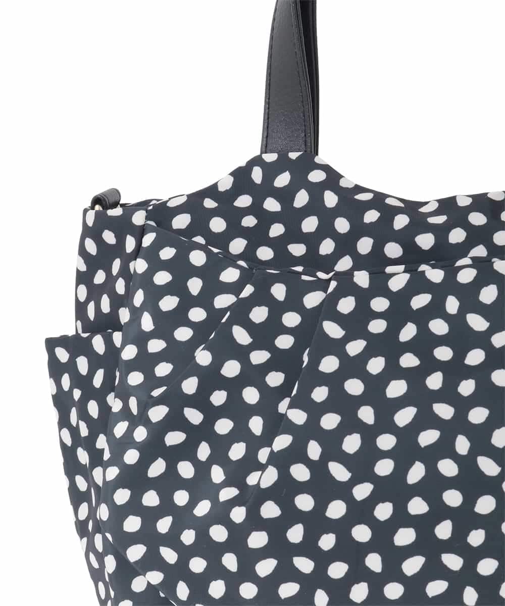 BJCJV74150 MK MICHEL KLEIN BAG(MK ミッシェルクラン バッグ) [2WAY/軽量/多機能ポケット]ニュアンス柄タックデザイントートバッグ ドット(ブラック)