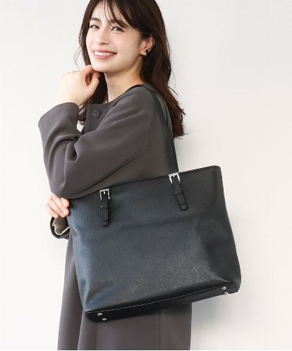 BKBAD12150 MK MICHEL KLEIN BAG [2WAY/インナーバッグ付き]ベルトアクセントスクエアトートバッグ