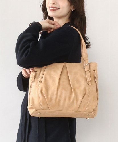 BKBAD26160 MK MICHEL KLEIN BAG [2WAY]合成皮革タックデザイントートバッグ