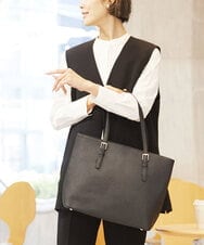 BKBAV12140 MK MICHEL KLEIN BAG(MK ミッシェルクラン バッグ) [A4サイズ対応]フェイクレザースクエアトートバッグ ブラック