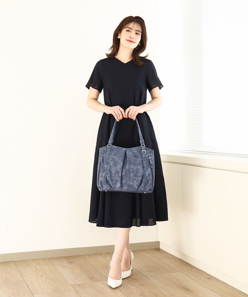BKBGA26160 MK MICHEL KLEIN BAG(MK ミッシェルクラン バッグ) [2WAY]タックラウンドトートバッグ ライトブルー