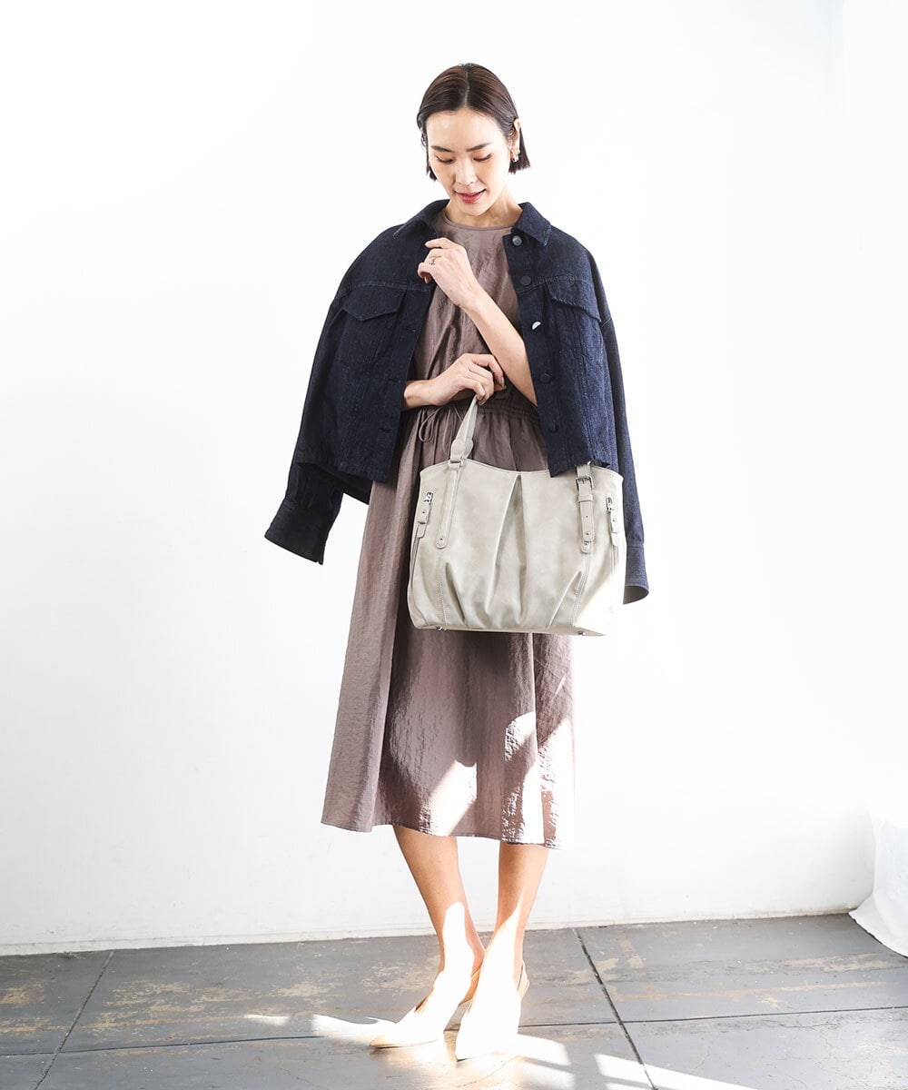 BKBGD26160 MK MICHEL KLEIN BAG(MK ミッシェルクラン バッグ) [2WAY]合成皮革タックデザイントートバッグ ホワイトベージュ