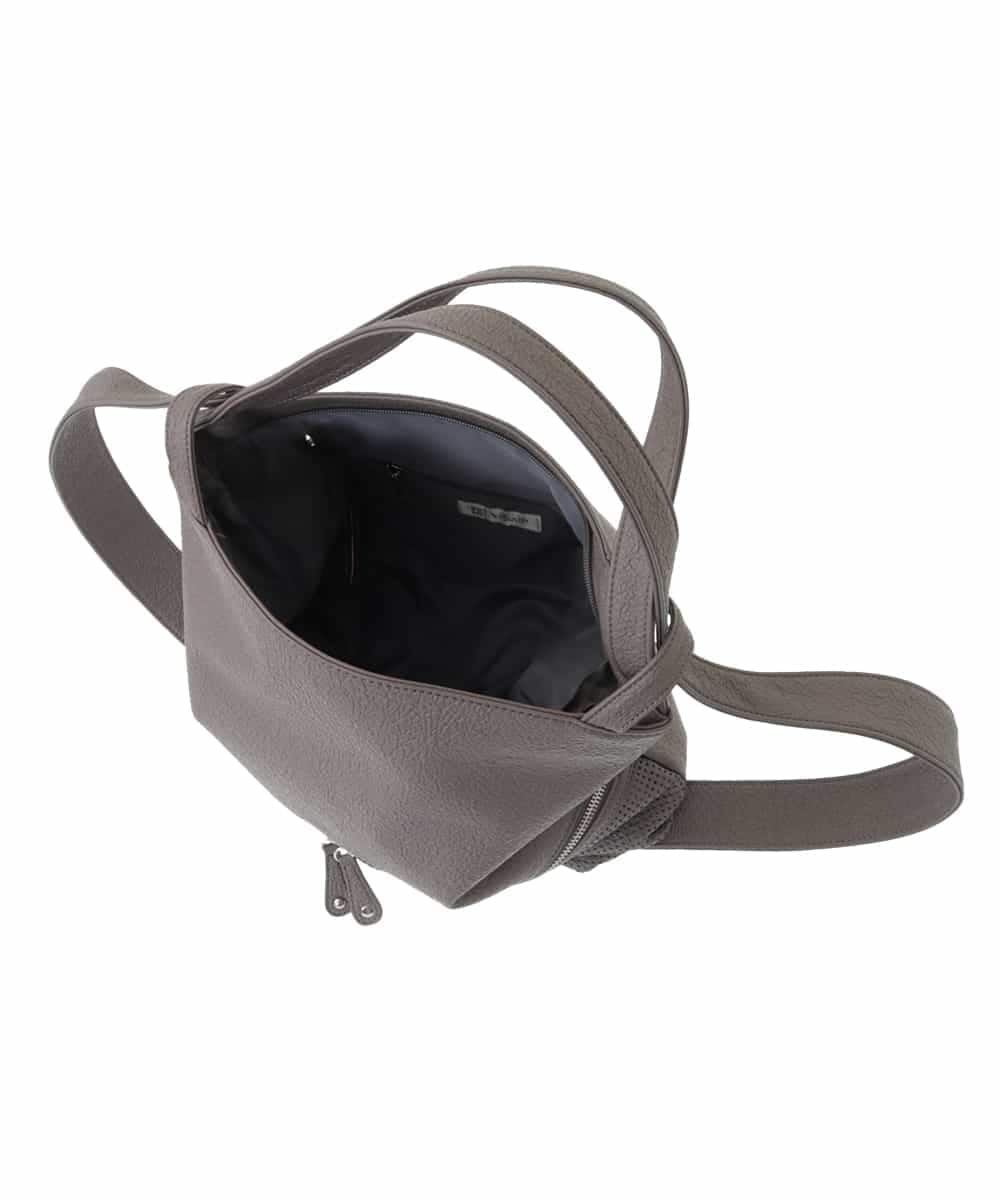 BKCAA26165 MK MICHEL KLEIN BAG(MK ミッシェルクラン バッグ) [2WAY/A4サイズ対応]パンチングデザイン変形トートバッグ ライトブルー