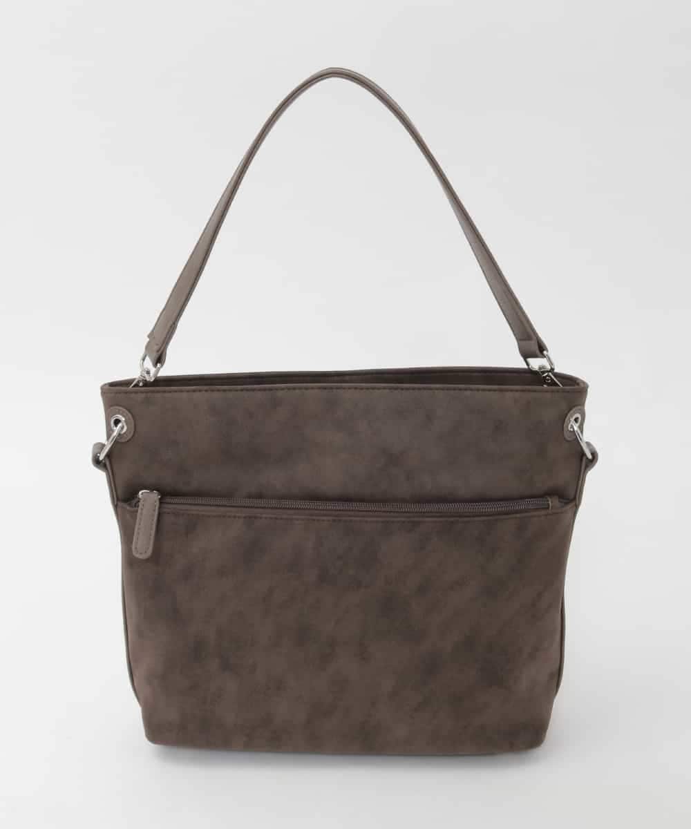 BKCAG09160 MK MICHEL KLEIN BAG(MK ミッシェルクラン バッグ) [2WAY]スエード風メタルタグアクセントショルダーバッグ ブラウン