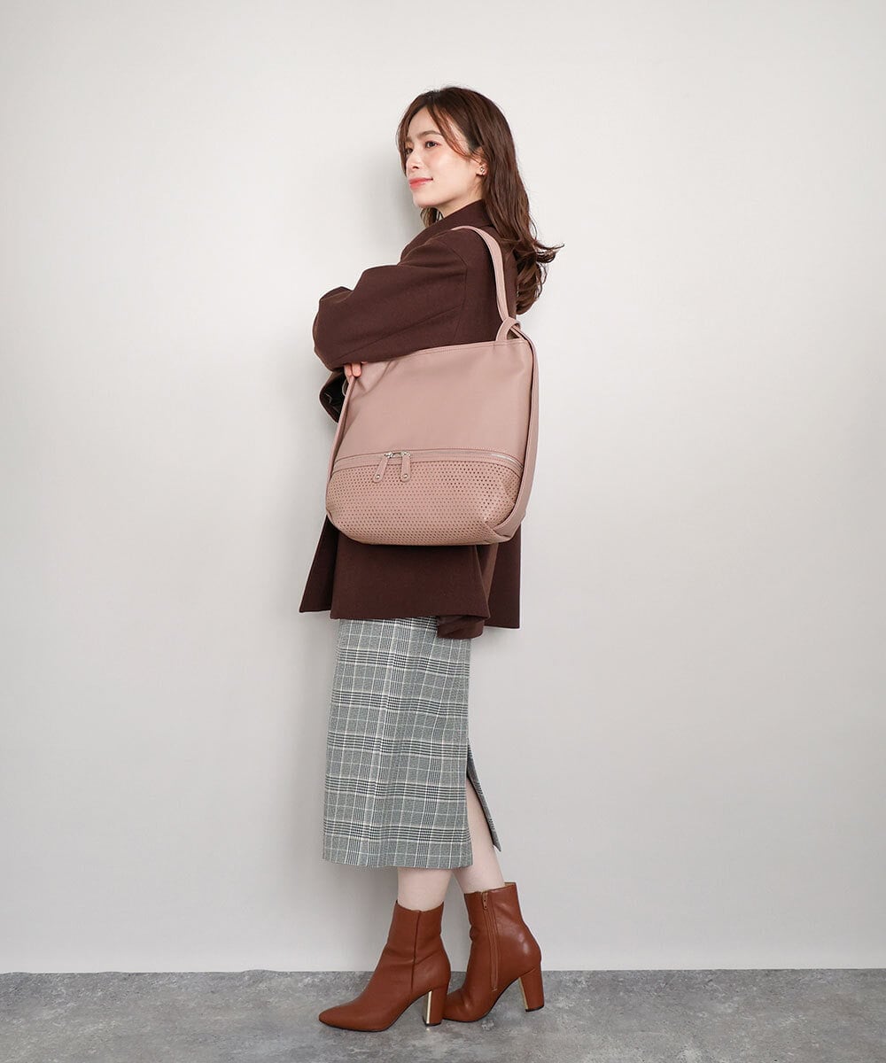BKCAG26170 MK MICHEL KLEIN BAG(MK ミッシェルクラン バッグ) [2WAY]パンチングデザイン変形トートバッグ ピンク