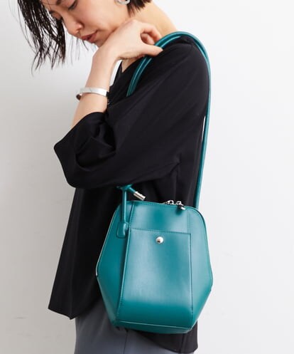 BKCAS83090 MK MICHEL KLEIN BAG フェイクレザーミニショルダーバッグ