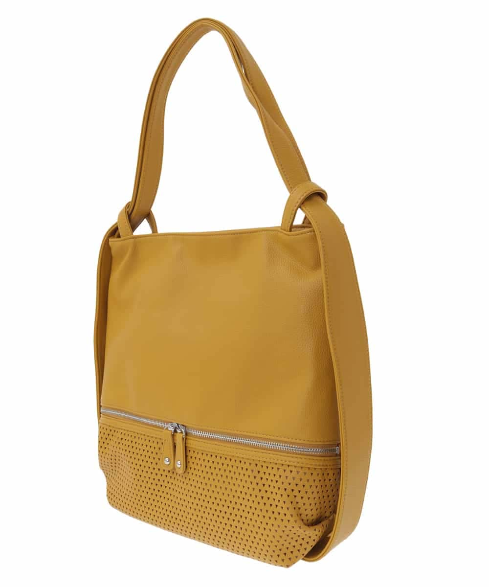BKCGA26165 MK MICHEL KLEIN BAG(MK ミッシェルクラン バッグ) [2WAY/A4サイズ対応]パンチングデザイン変形トートバッグ マスタード