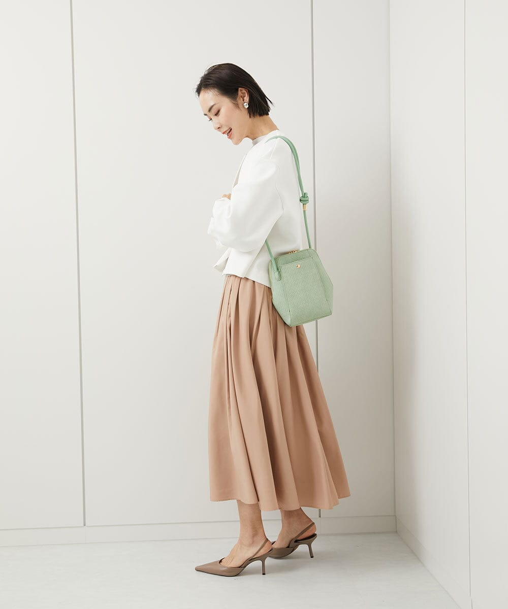 BKCGA83120 MK MICHEL KLEIN BAG(MK ミッシェルクラン バッグ) コクーンシルエットショルダーバッグ オレンジ