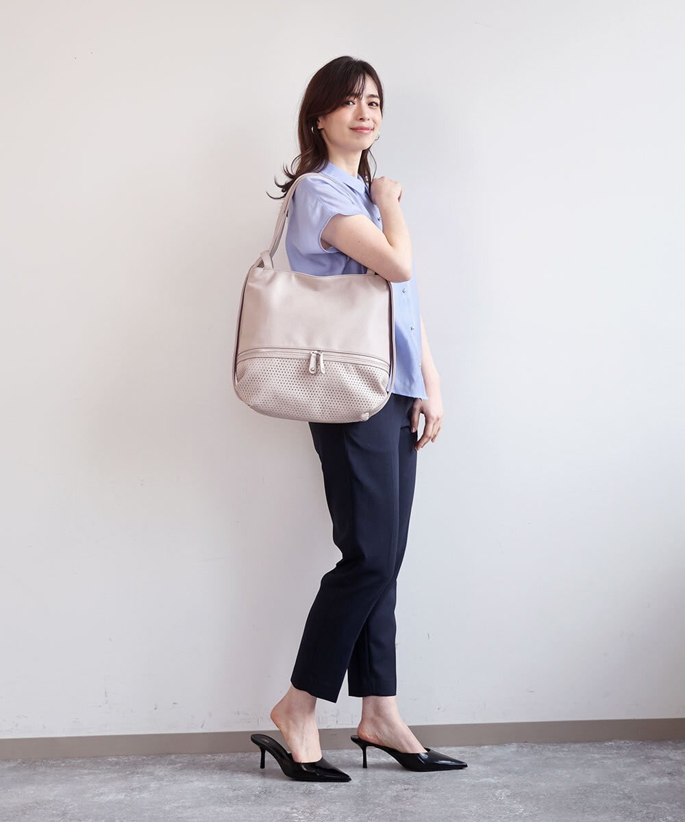 BKCGD26165 MK MICHEL KLEIN BAG(MK ミッシェルクラン バッグ) [2WAY]パンチングデザイン変形トートバッグ ピンクベージュ