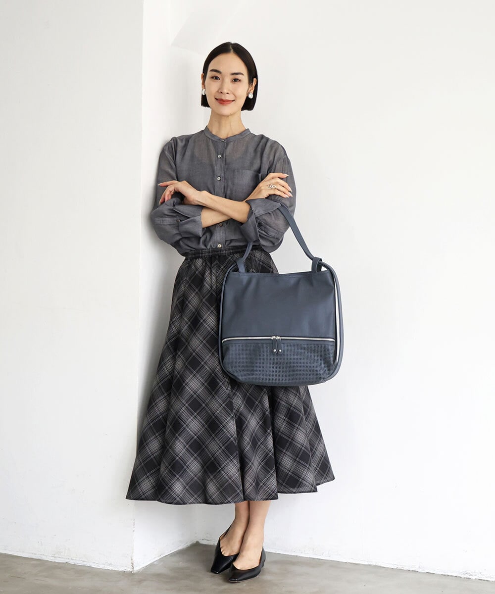 BKCGD26165 MK MICHEL KLEIN BAG(MK ミッシェルクラン バッグ) [2WAY]パンチングデザイン変形トートバッグ ベージュ