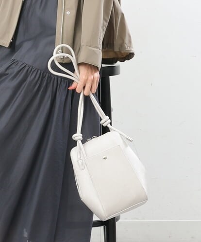 BKCGS83110 MK MICHEL KLEIN BAG 【豆腐一丁より軽い】フェイクレザーミニショルダーバッグ